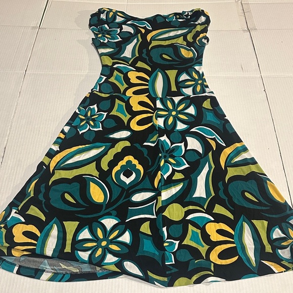 En Focus Studio Floral Pattern black blue Dress w ruched waist stretchy fabric - Picture 7 of 8